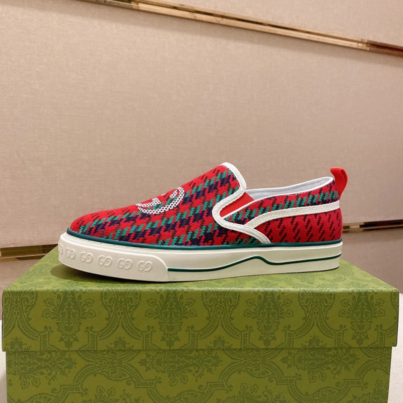 G*u*i casual shoes